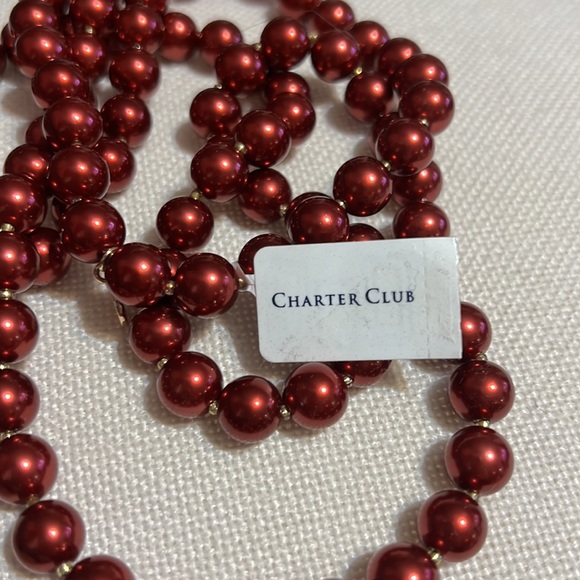 BRAND NEW! Long Red Pearl Necklace - Picture 2 of 7